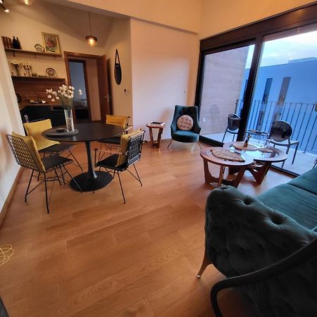 New! Stylish 2 Bedroom Condo With View & Pool Tivat Exterior foto
